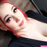 Curvy Redhead: 5 Nude Pics