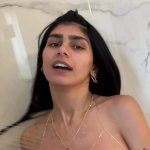 Mia Khalifa After Walk Taking A Bath Fully Nude With Her Tits Out Leaked Onlyfans Stream