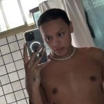 Pabllo Vittar posa sem roupa e deixa tatuagem ntima à mostra veja