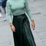 Amanda Holden / noholdenback Nude Leaks OnlyFans - Page 2 image 25