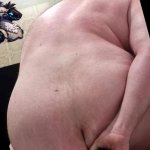 white kiwi bear from NZ puts PS4 controller in ass. first time