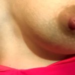 Succhiare i capezzoli. Mi piace quando mi mordi i capezzoli!