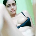 Aunty fully nude showing