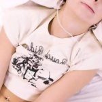 Hairypussy 21yo Solo Chick Enjoys Hitachi Orgasm On Casting