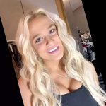 Tanned Girl Grinding Her Pussy The Sink Porn Videos: 720p HD XXX 2026