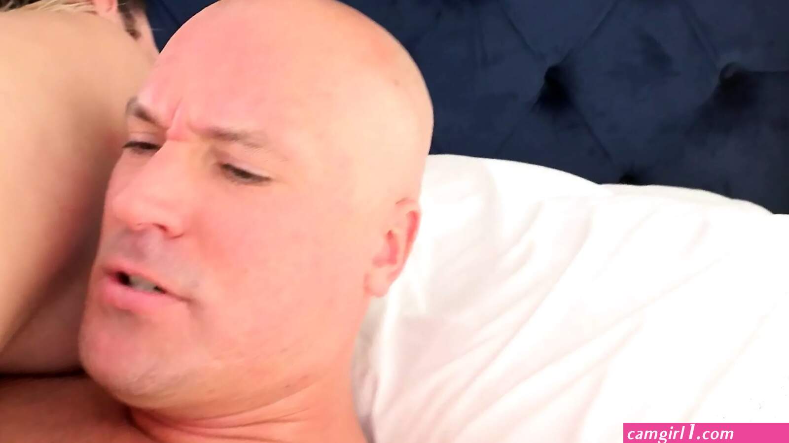 Sean lawles sperm porno (photos)