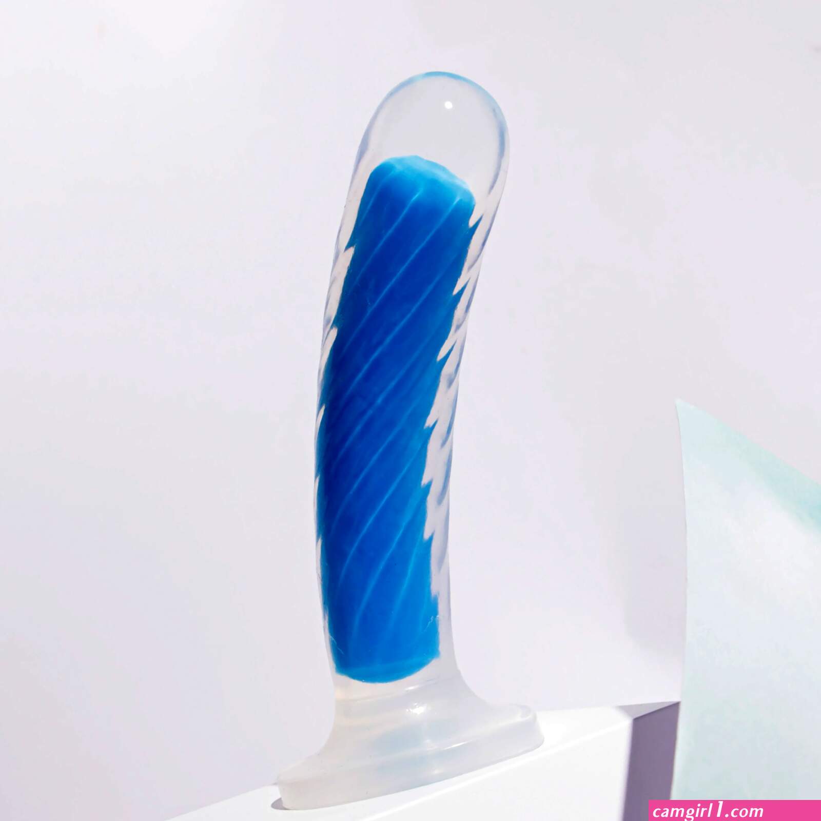 Best way to use suction dildo (photos)