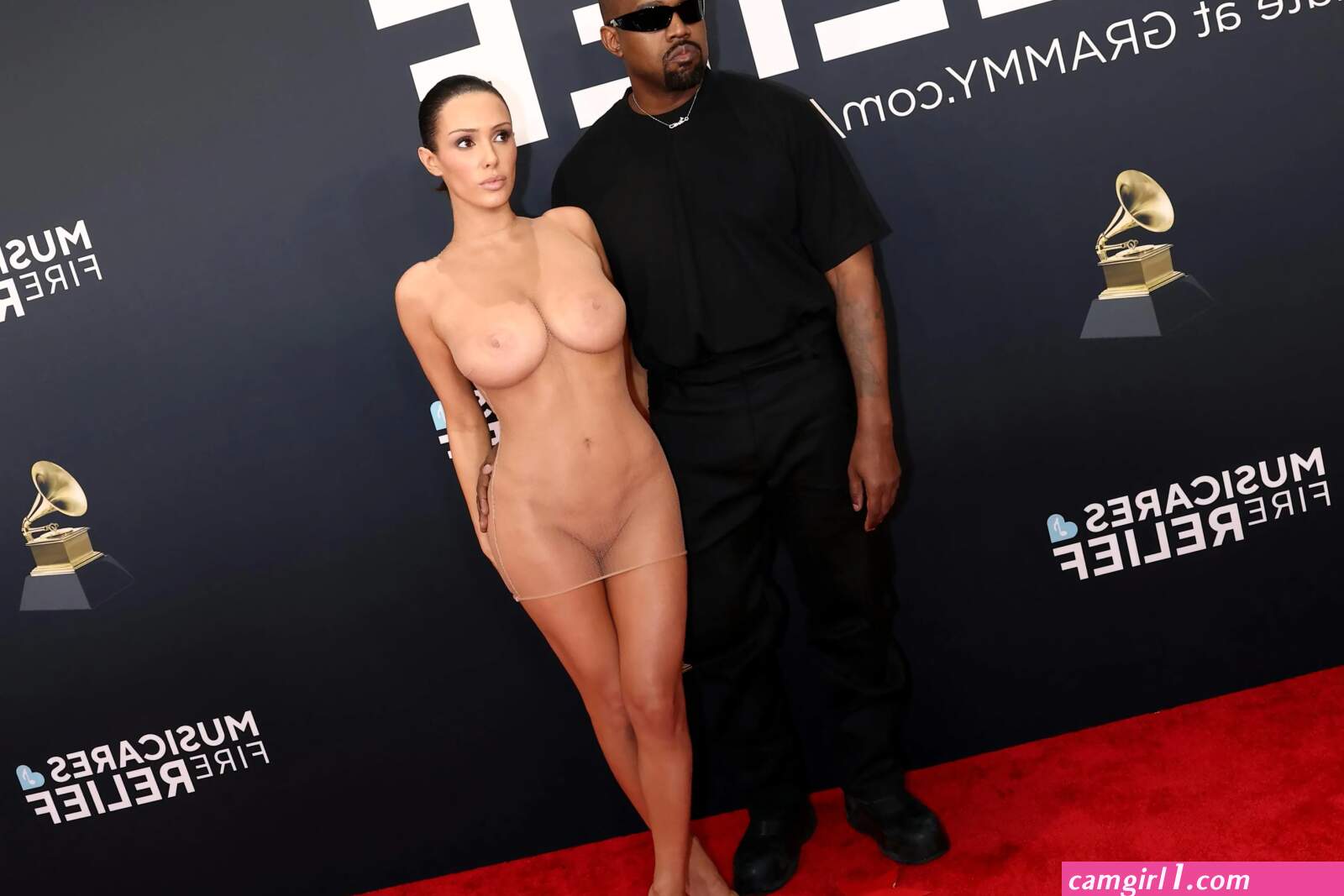 Maybe seen naked (photos)